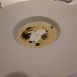 レ セゾン - アーティチョークのスープ