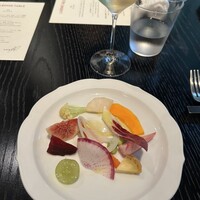 ラ・ボンヌターブル - 