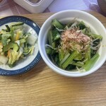 食事処 やまびこ - 漬物、お浸し