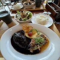 上野洋食遠山 - 