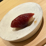 鮨 侑じ - まぐろ赤身 漬け