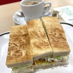 コンパル - エビフライサンド