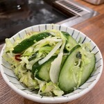 浅草もんじゃ もんろう - 選べる前菜はきゅうりと茗荷の浅漬けにした