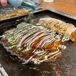 浅草もんじゃ もんろう - 醤油とソースでハーフにしてもらいました