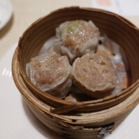 崎陽軒本店 嘉宮 - シュウマイ食べ比べ