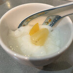 牡丹園 - デザートの杏仁豆腐