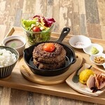 和牛近江牛ランチ 月とハンバーグ - 