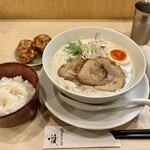 鶏白湯そば 燠 - 