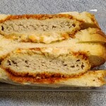 マルセリーノ  - 料理写真:豚メンチカツサンド