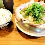 らーめん2国 - 圧倒的満足感のビジュアル