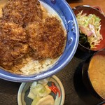 大村 - 品正行方なソースカツ丼は前橋の豚の象徴ともいえる