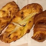 Comme’N TOKYO - リュステイック。ねぎパン。クロワッサン。