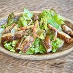 桜キッチンカフェ - スパイシーチキンサラダ