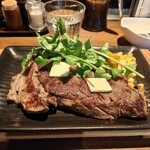 ハンバーグ・ステーキ&J - 