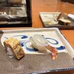 鮨 井上 - 玉子と生エビ