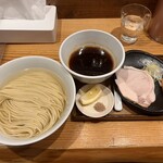 麺屋鈴春 - つけ麺300g 醤油