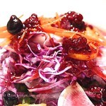 森の机 - 赤いサラダ￥９００