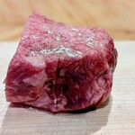 立喰い焼肉 治郎丸 野毛店 - 厚切り牛タン