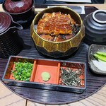 うなぎ 四代目 菊川 - うなぎ四代目菊川のひつまぶし