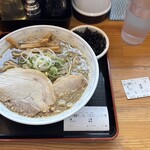 中華そば 雲ノ糸 鶴岡本店 - 