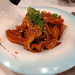 四季香 新大久保店 - 豚タンと牛ハチノスの辛味和え様