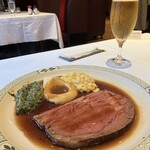 ロウリーズ・ザ・プライムリブ 大阪 - 