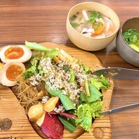 ターンテーブル - 