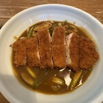 由す美 - かつカレーうどん丼1650円