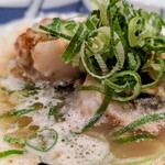 貝 刺身専門店 しらはら - 活ホタテのバター焼き