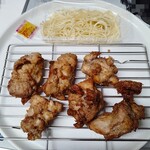 大盛りバカの店 もりもり弁当 - からあげ6個買いました♪