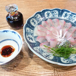 じん市 - カンパチの刺身