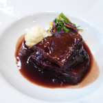 じん市 - 秋田錦牛赤ワイン蒸し