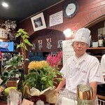 グリル・ヴィヴィ - ｵｰﾅｰｼｪﾌ 寿亭喜屋ののれん