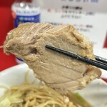 329728483 - 豚