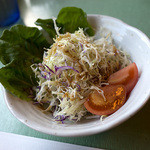 スプーンソング - セットのサラダ。