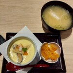 すし松 - プラス茶碗蒸しセット　319円