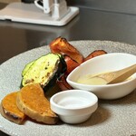 幻の和牛と豊洲目利き鮮魚 モルゲン - 