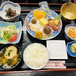 割烹民宿 めぐろ - 朝食