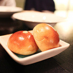 フランス料理 トルヌソル - パン バターロール☆