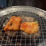 焼肉ホルモン ほるまさ 船橋 - 和牛シマチョウ。美味し。