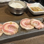 焼肉料理屋わんこ - 