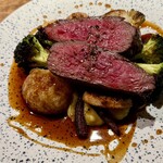 Trattoria DUE - 知多牛「響」イチボのロースト