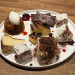 Trattoria DUE - ドルチェ盛り合わせ