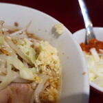 ラーメン二郎 - ニンニク少し