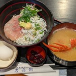 しらすと伊勢海老の 忠兵衛 - 