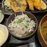 しらすと伊勢海老の 忠兵衛 - 