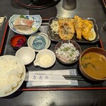 しらすと伊勢海老の 忠兵衛 - 