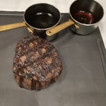 Moo Moo The Wine Bar + Grill - 