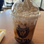 H's CREAM/LION TEA - 