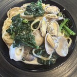 La Stagione Pizza e Dolce - あさりとほうれん草のクリームスパゲッティ